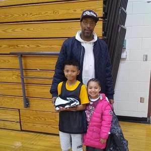 Meet your Posher, Ty